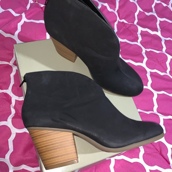 WOMEN'S A2 BY AEROSOLES  GRAVITY ANKLE BOOTIES - Picture 3 of 8